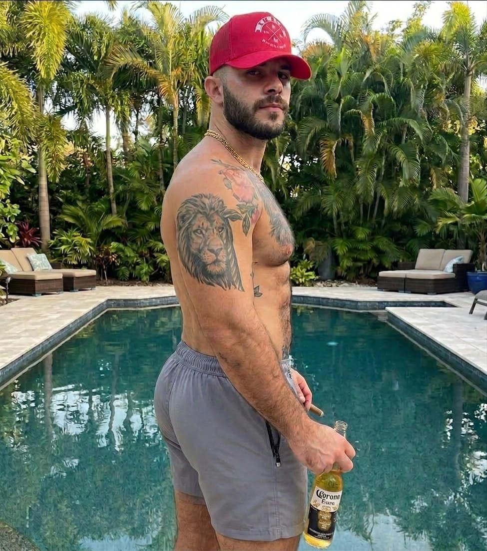 "GUMMY BEAR & PROTEIN SHAKES" Shorts